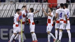 他們不僅僅 他們不僅僅